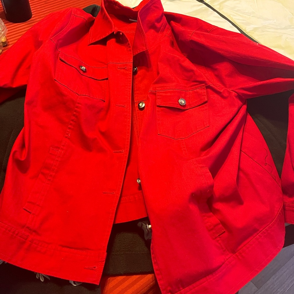 Pre-Owned Red Denim & Company Red Jean Jacket - Picture 2 of 7